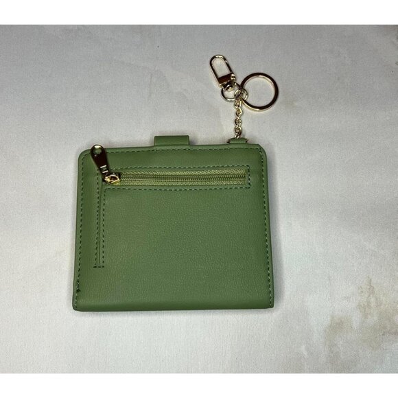 New Women's Green Slim RFID Bifold Wallet Zipper Pocket, ID Window & Keychain - Picture 2 of 8